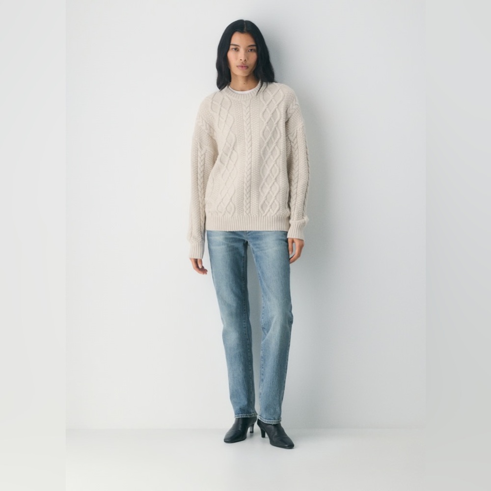 Aritzia Cream Cable-Knit Crewneck Sweater